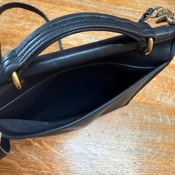 Coach Black Leather Vintage Willis Top Handle Bag Coach | TLC US Vintage Willis Coach Purse
